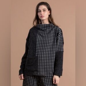 Alembika Charcoal & Light Gray Checkered Print Sweater